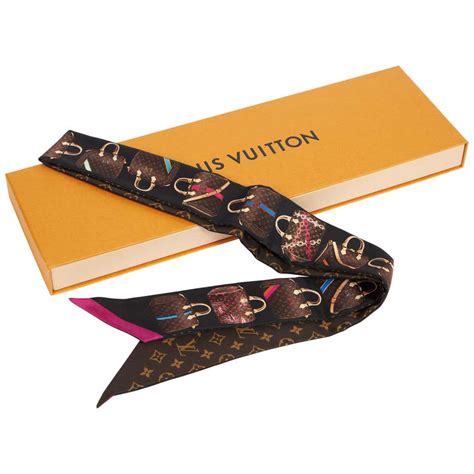 louis vuitton hankerchief|louis vuitton twilly.